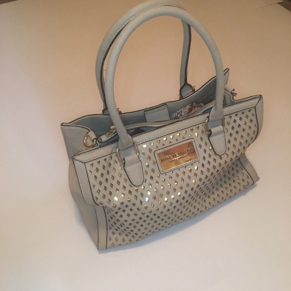 MARC NEW YORK LRG LEATHER HANDBAG PURSE GOLD BEIGE